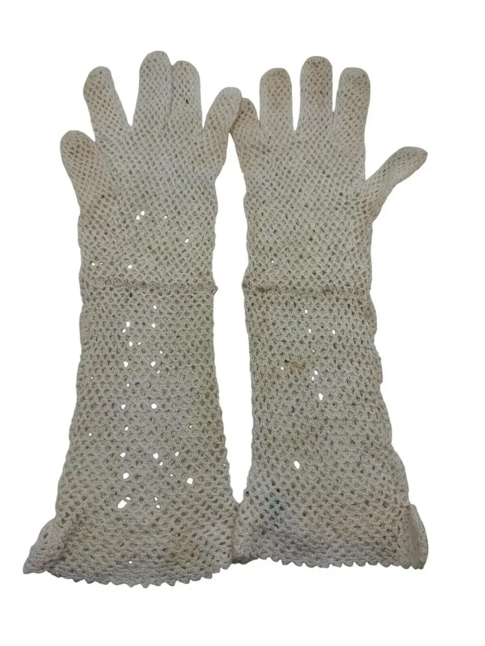 Vintage 1930s Hand Crochet Cotton Gloves. Opera Length, Ivory, Wedding, Forma;